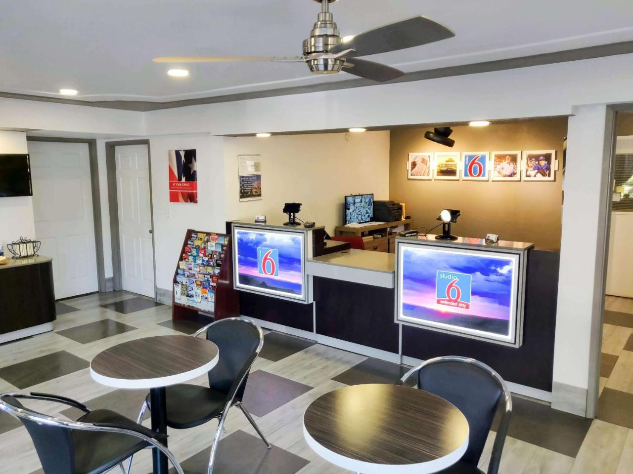 Studio 6-Fresno, Ca - Extended Stay Pinedale Ngoại thất bức ảnh