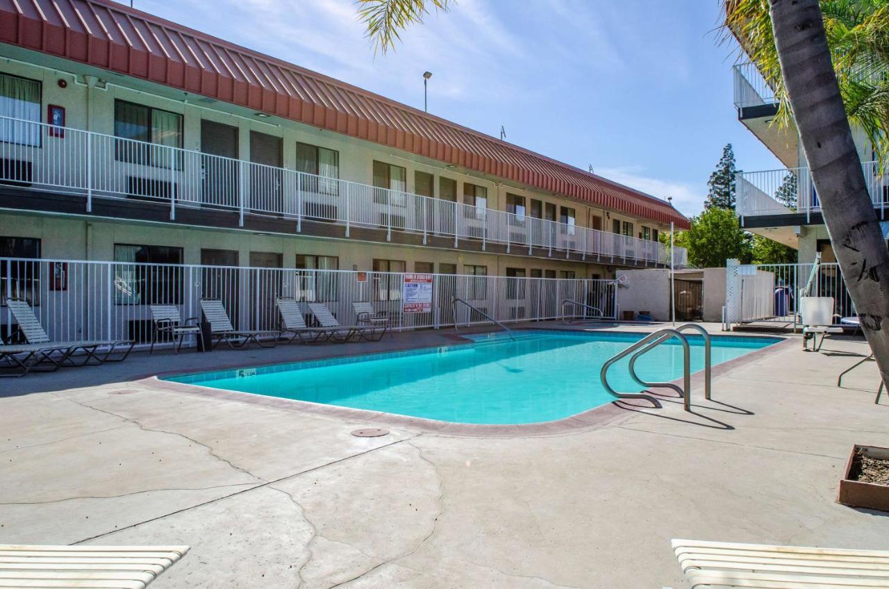 Studio 6-Fresno, Ca - Extended Stay Pinedale Ngoại thất bức ảnh